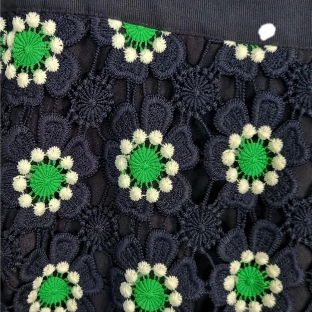 J Crew Green and White Embellished Pencil Skirt - Picture 3 of 11